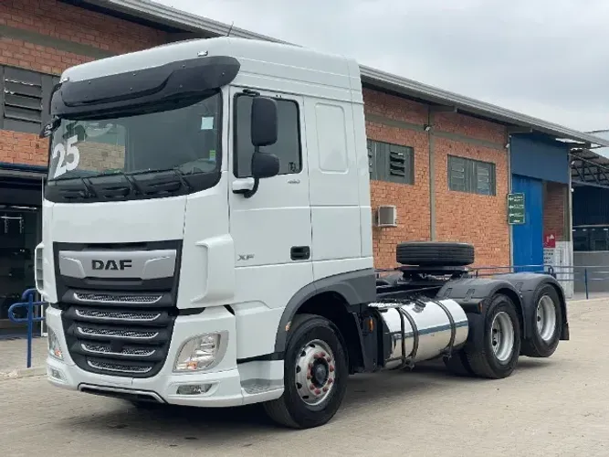 CAMINHÃO DAF XF 480 6X2 ANO 2025 EURO 6 - COM 94 MIL KM - TANQUES EM ALUMÍNIO POLIDO