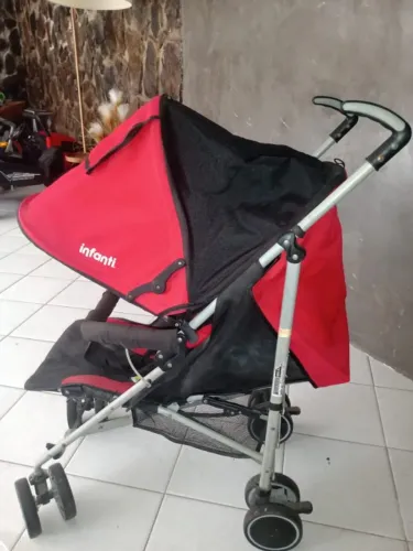 Carrinho de bebê, comprado nos eua. Mima xari
