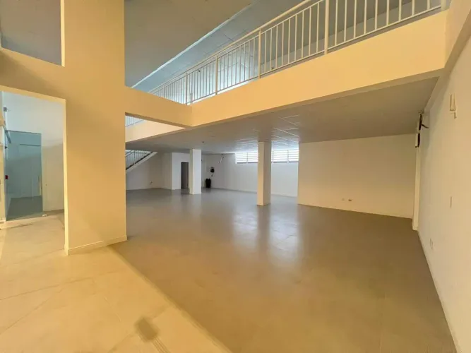 Aluguel | Loja comercial na Trindade