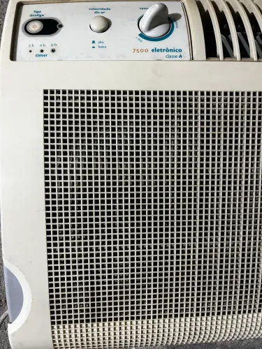 ar condicionado parede 7500 btus 220vlts