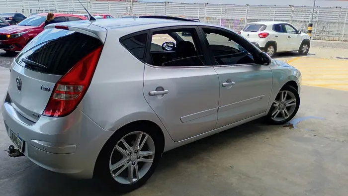 Hyundai I30 2.0 16V 145cv 5P Aut. 2010