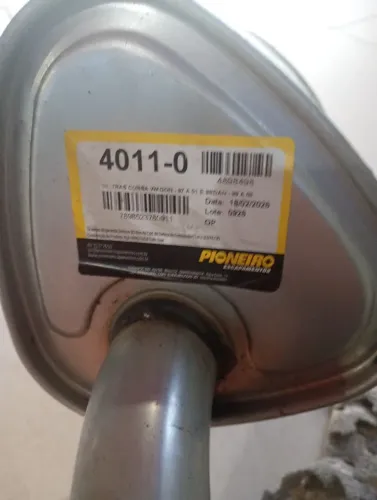Escapamento do Corsa sedan novo sem uso