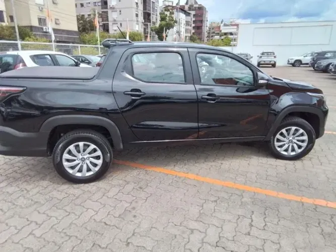 Fiat Strada Freedom 1.3 Flex 8V CD 2026