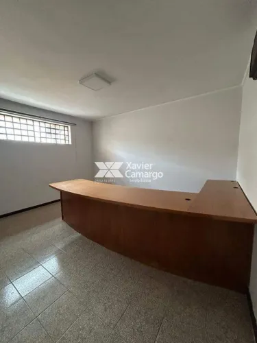 Sala comercial para locação no Centro - Rio Claro/SP.