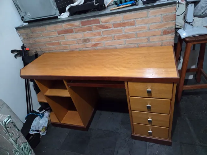 Escrivaninha /mesa