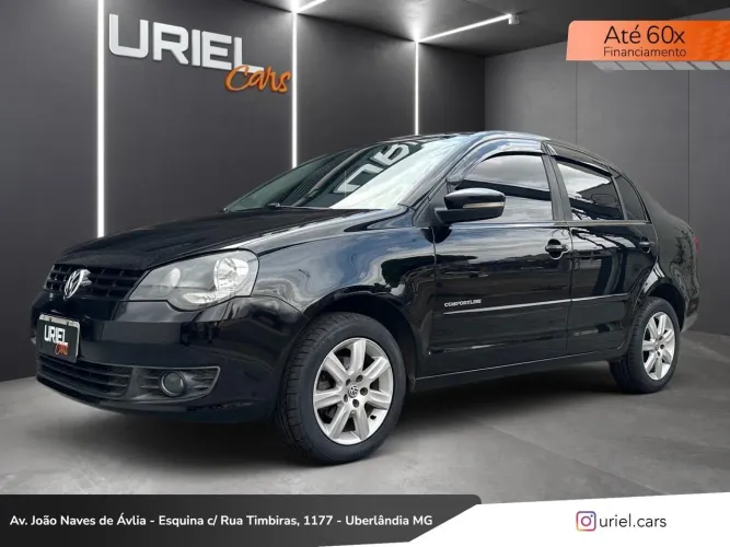 Volkswagen Polo 1.6 MI Flex 8V 4P 2013