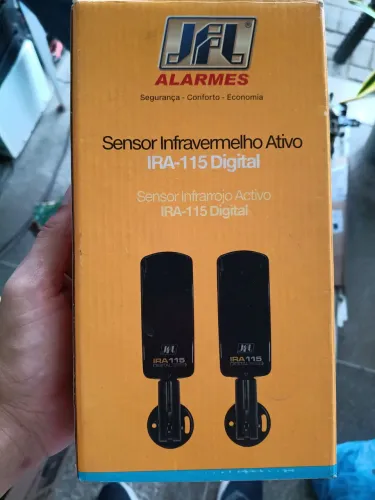 Sensor infravermelho ativo