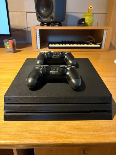 Ps4 pro 1TB