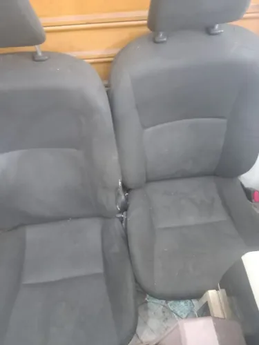 Banco da frente e de trás Carro modelo Etios