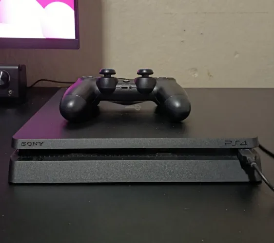 PS4 SLIM SEMINOVO 500GB CONTROLE ORIGINAL + COOLER DA DOBE