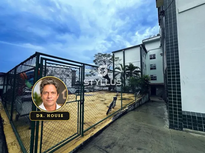 Apartamento de 2 Quartos com Sol da Manhã em Inhaúma! M37S