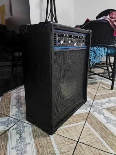 Caixa amplificada 
