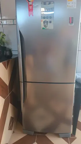 Geladeira Panasonic