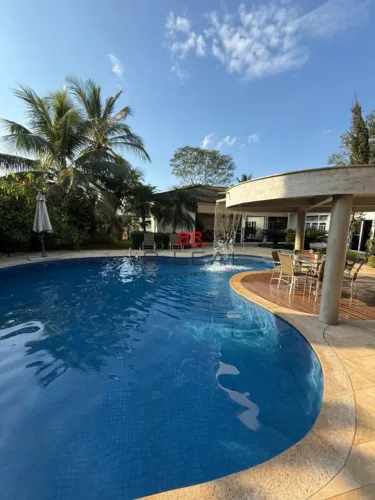 Casa para venda com 747 m² e 4 suítes no condomínio Condomínio Shangri-lá, Bauru - SP