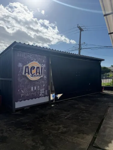 Container (8m x 2,6m)