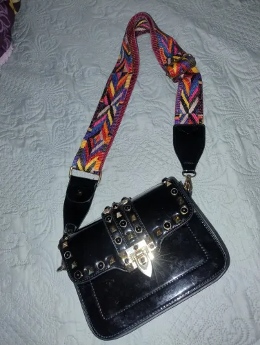Bolsa feminina moderna 