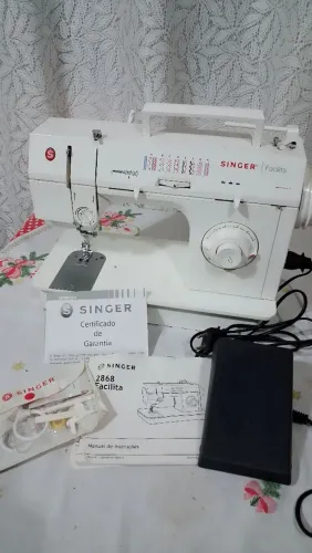Vendo máquina de costura