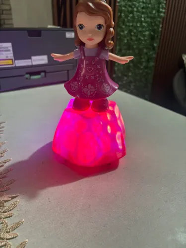 Boneca dançarina 