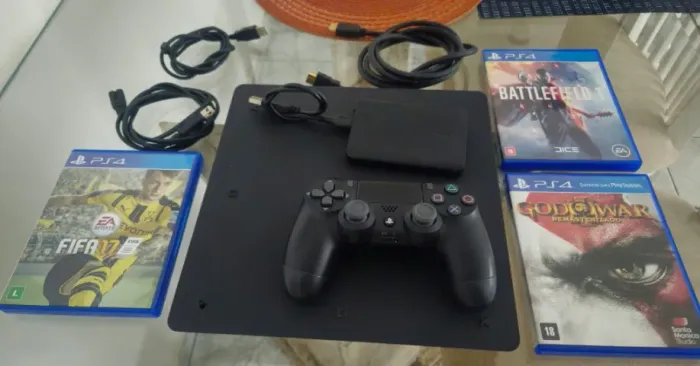 PS4 Slim 500GB GOLDHEN 12.52 + 3 JOGOS MIDIA FISICA + HD Externo 1TB