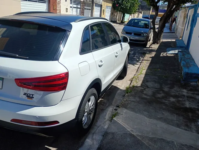 Audi Q3 2.0 TFSI Quat. 211/220cv S-tronic 5P 2013