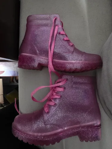 Botinha galocha menina luelua 23/24 com glitter