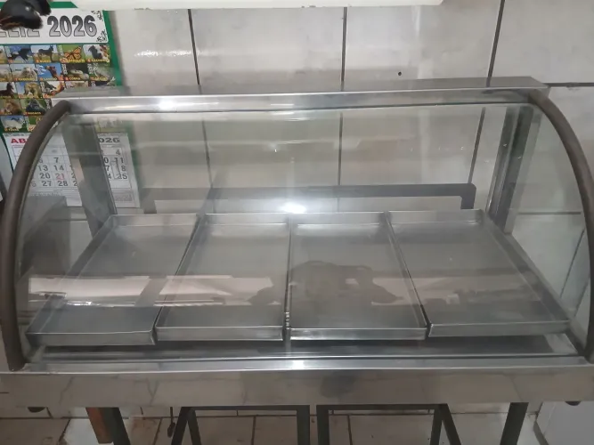 Estufa 4 Bandeijas