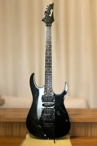 Guitarra Ibanez Gio Floyd Rose + ponte Ibanez Edge III
