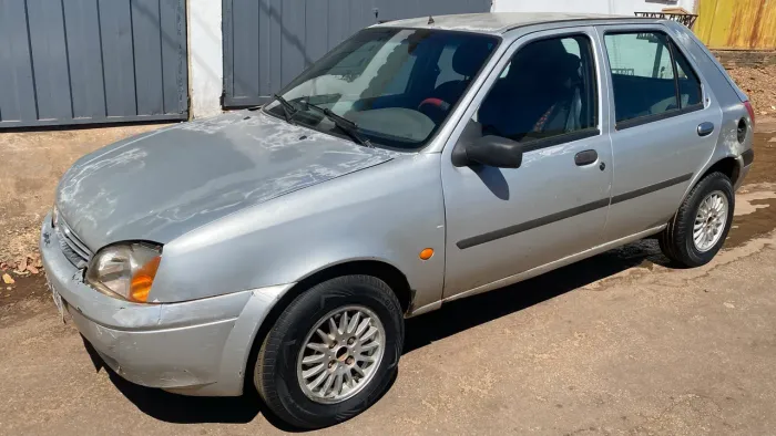 Ford Fiesta Street/ Action 1.0 8V 5P 2002