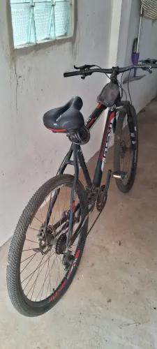 Bicicleta aro 29 duas marchas