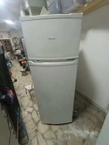 Geladeira gelo seco 340 litros entrego 