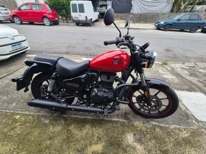 Royal Enfield Meteor 350 Fireball 2025/2025 - 14.000 km