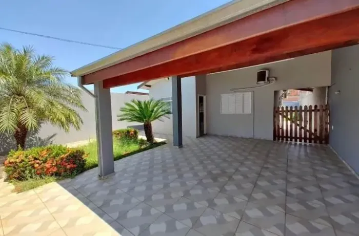 Disponível em São José com entrada facilitada