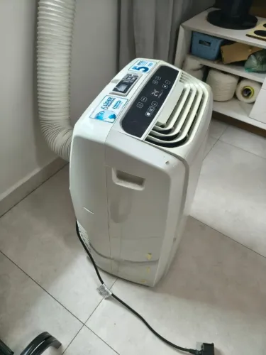 Ar condicionado portátil 13 mil BTUs Pinguino