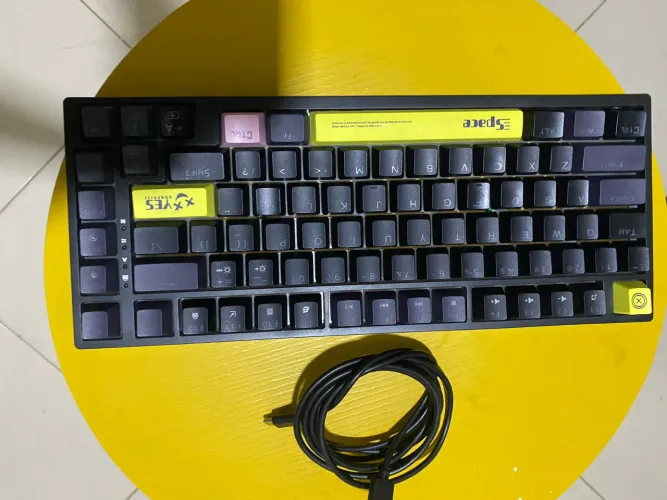 Teclado mecânico onikuma 75%