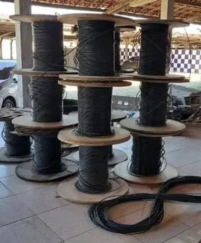 BOBINAS INCOMPLETAS DE CABOS DE FIBRA ÓTICA