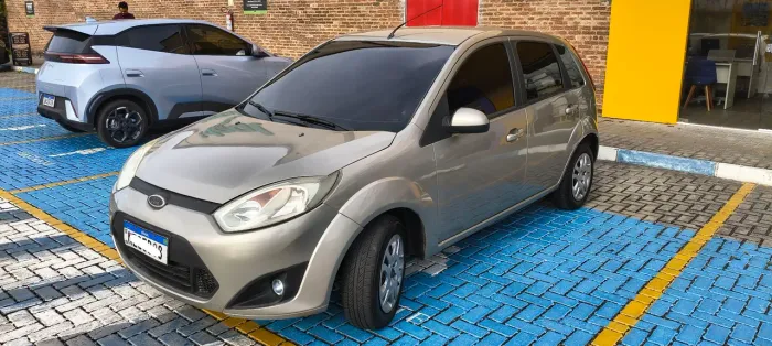 Ford Fiesta 1.6 8V Flex/class 1.6 8V Flex 5P 2012