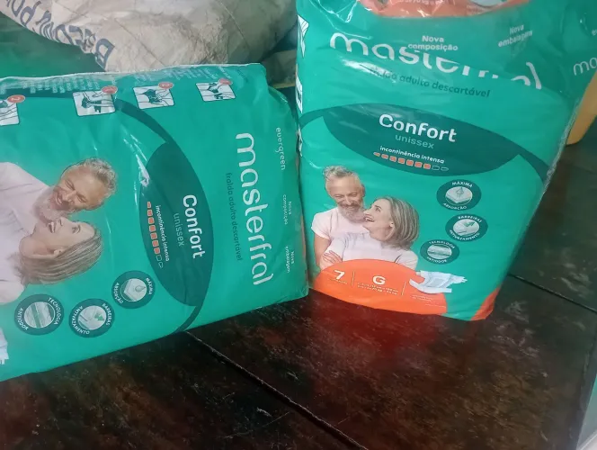 Produtos hospitalar e fraldas geriátrica 