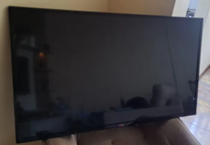 Somente a Tela TV LG 47LN5700