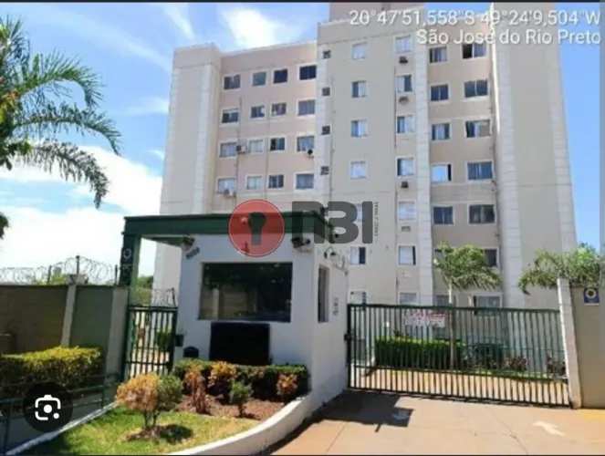 Apto á venda no Cond. P.Q Rio Dourado-elevador-2 quartos-completo mobiliado