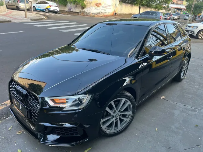 Audi A3 Sportb. Prestige Plus 1.4 TFSI S-tron 2019