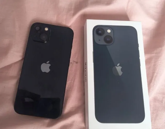 Celular iPhone 13