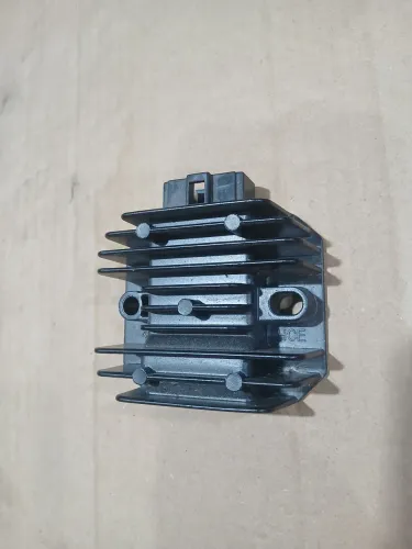 Regulador retificador de voltagem 4 pinos original yamaha lander e fazer 250cc 2020 a 2026