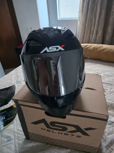 CAPACETE ASX NOVO NA CAIXA. TAM.58