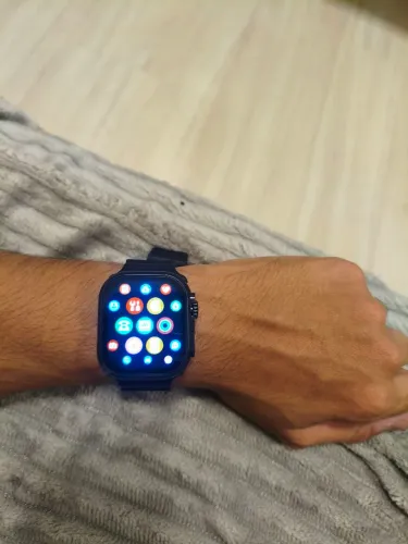 Vendo Smartwatch (lacrado) - Atende ligações, alto falante e menu colmeia.