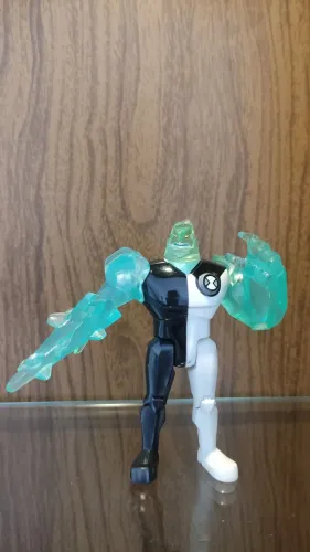 Diamante Ben 10 original Bandai