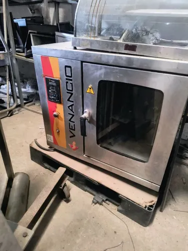 Forno Combinado Elétrico Venâncio No Estado 