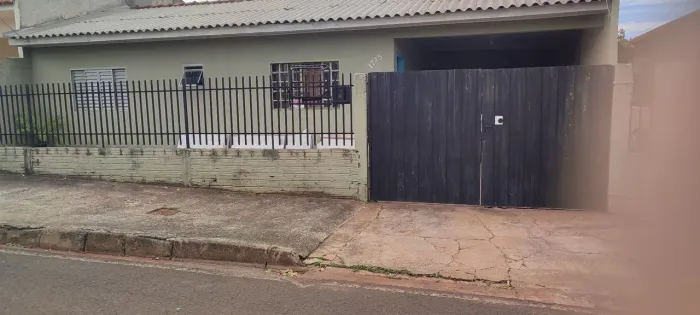 Vendo casa em Marialva/PR