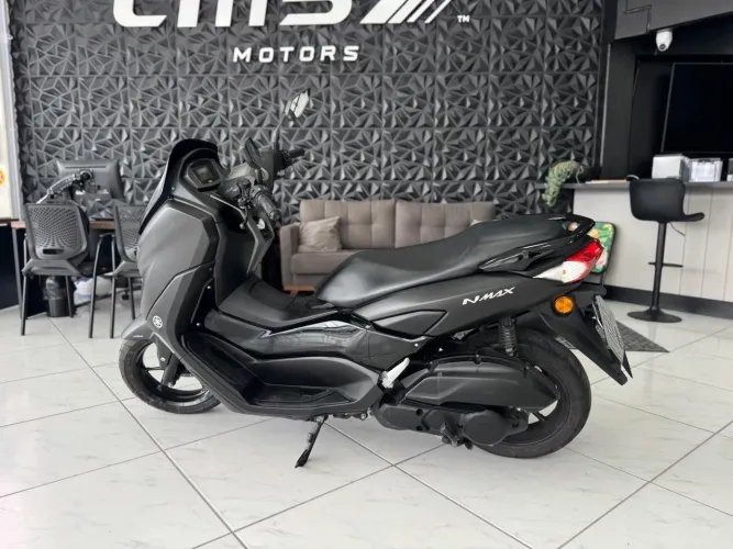 YAMAHA NMAX 160