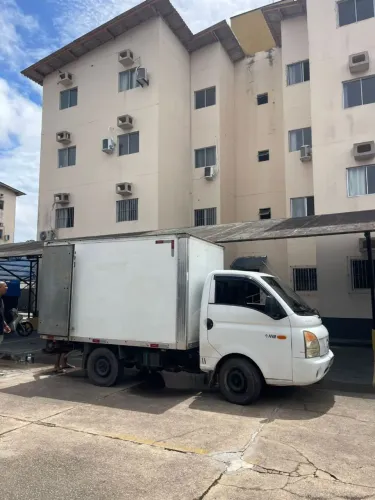 Fretes e pequenas mudanças