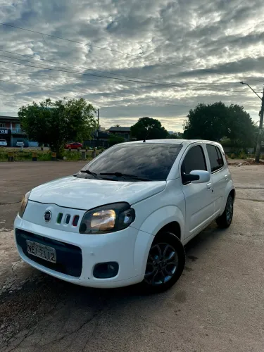 Fiat Uno Vivace/rua 1.0 EVO Fire Flex 8V 5P 2013